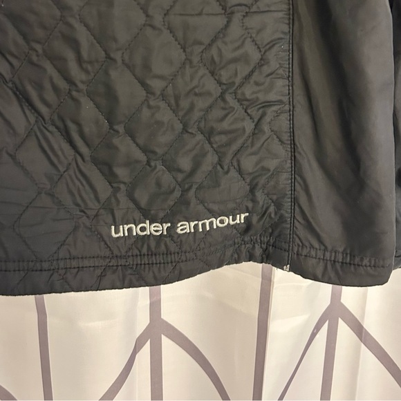 Under Armour Black Quilted Jacket with Patterned Lining - Picture 3 of 4